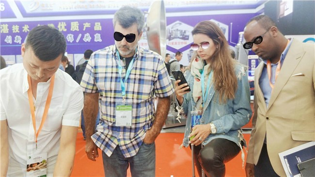 2019中國國際焙烤展覽會煙臺俞氏包裝機(jī)械封口機(jī)產(chǎn)品表現(xiàn)優(yōu)異!